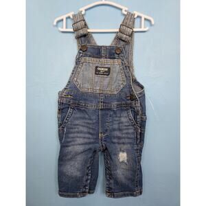 Oshkosh B’gosh baby 3m distressed denim overalls with light blue pocket vestbak